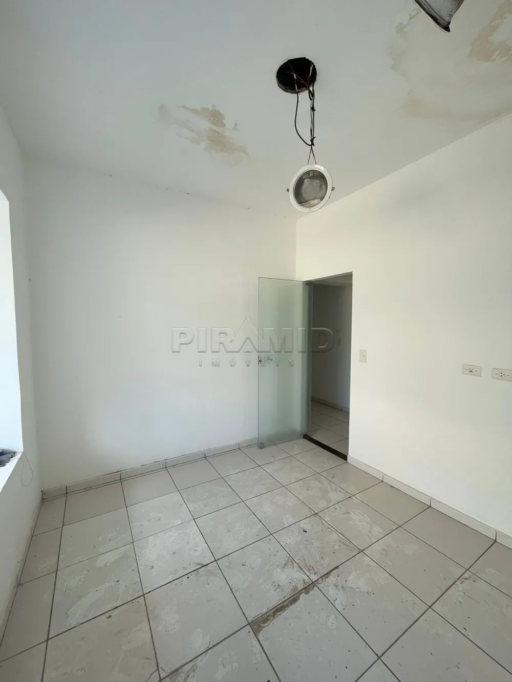 Alugar Comercial / Pr&eacute;dio em Ribeir&atilde;o Preto R$ 7.000,00 - Foto 34