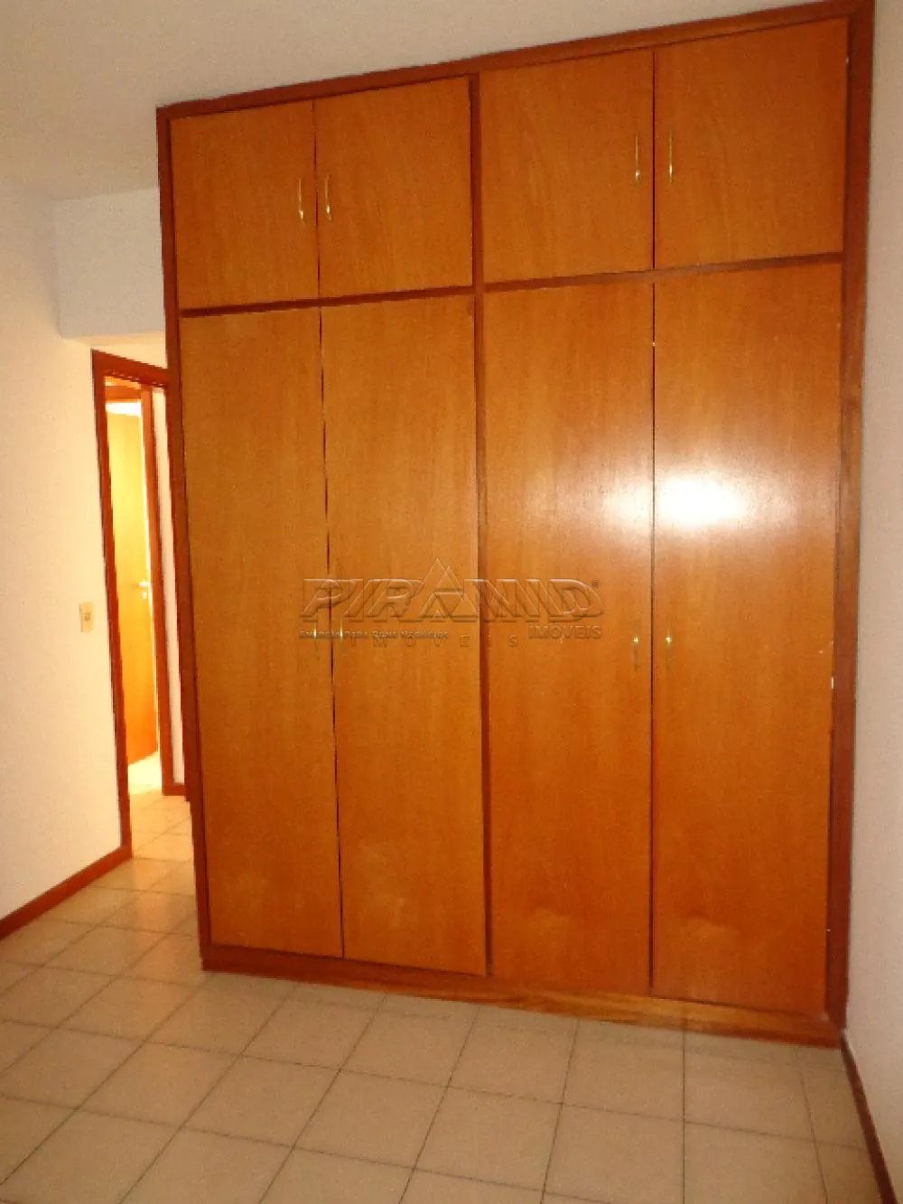 Alugar Apartamento / Padr&atilde;o em Ribeir&atilde;o Preto R$ 1.500,00 - Foto 9