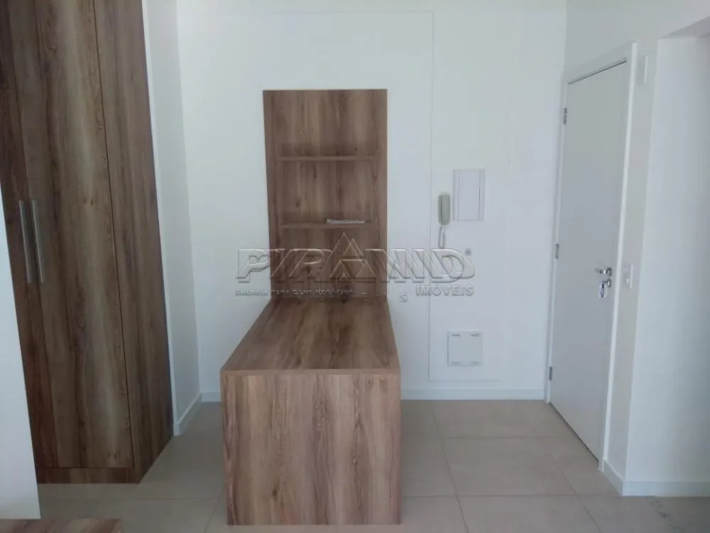 Alugar Apartamento / Padr&atilde;o em Ribeir&atilde;o Preto R$ 2.100,00 - Foto 5