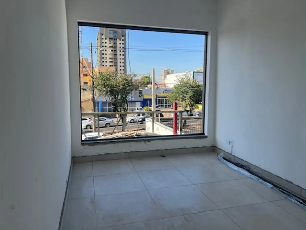 Alugar Comercial / Ponto Comercial em Ribeir&atilde;o Preto R$ 16.000,00 - Foto 2
