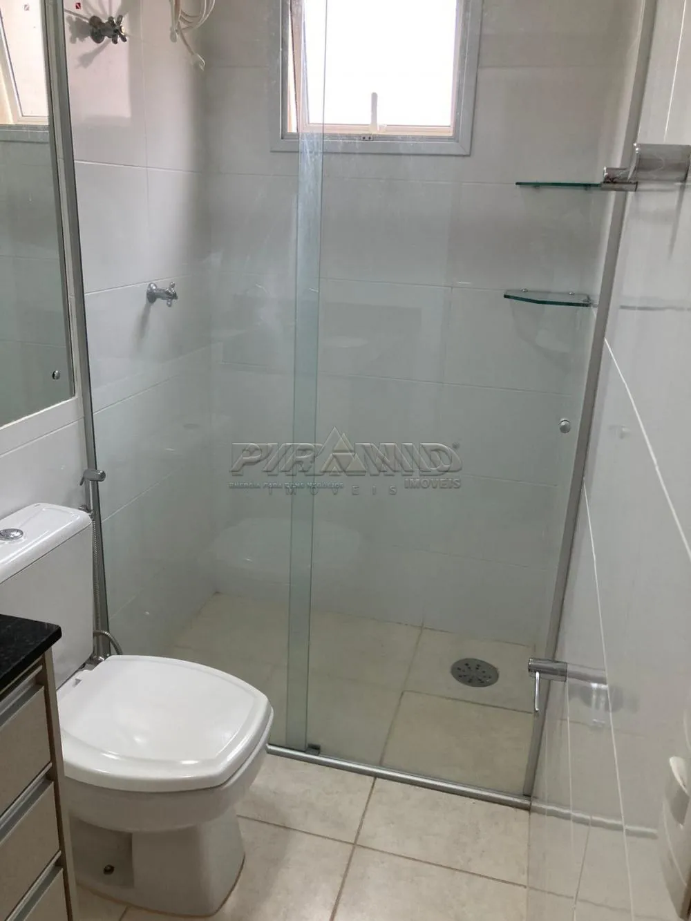 Alugar Apartamento / Padr&atilde;o em Ribeir&atilde;o Preto R$ 1.600,00 - Foto 11