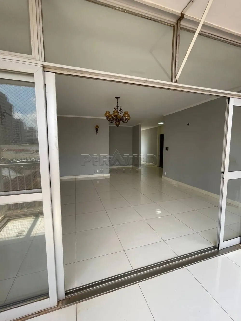 Alugar Apartamento / Padr&atilde;o em Ribeir&atilde;o Preto R$ 1.800,00 - Foto 4