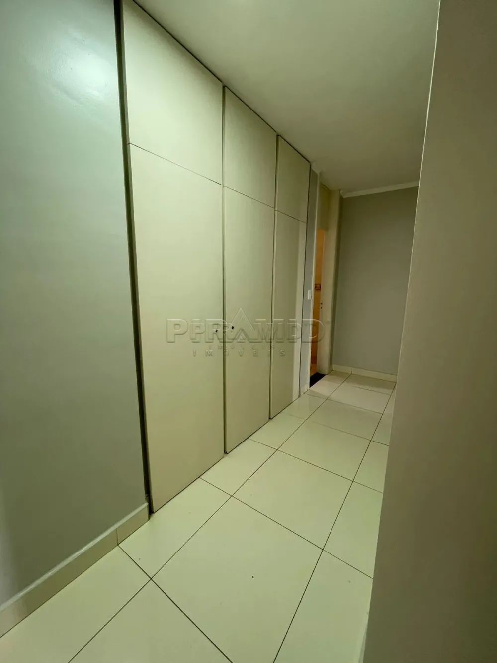 Alugar Apartamento / Padr&atilde;o em Ribeir&atilde;o Preto R$ 1.800,00 - Foto 12