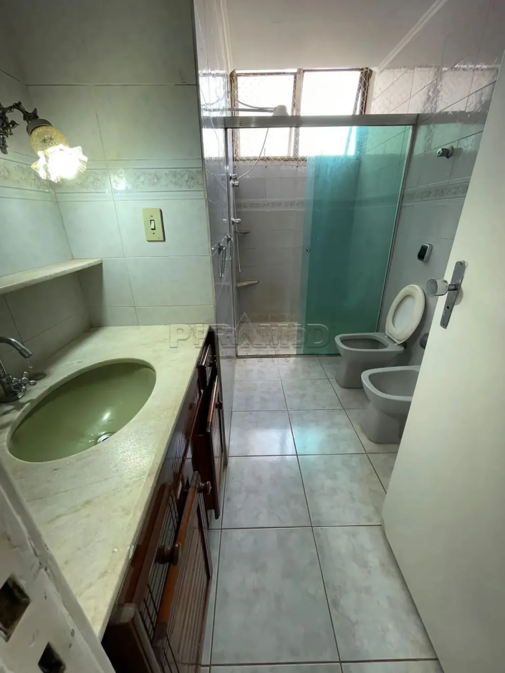 Alugar Apartamento / Padr&atilde;o em Ribeir&atilde;o Preto R$ 1.800,00 - Foto 16