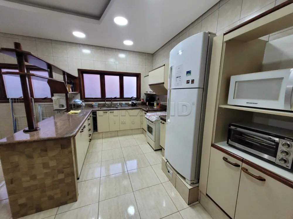 Alugar Casa / Padr&atilde;o em Ribeir&atilde;o Preto R$ 1.800,00 - Foto 40