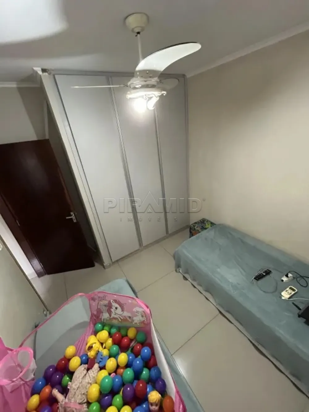 Alugar Casa / Padr&atilde;o em Ribeir&atilde;o Preto R$ 1.600,00 - Foto 17