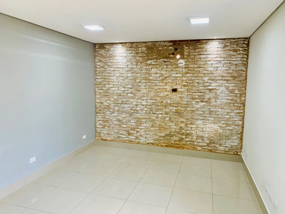 Alugar Comercial / Casa em Ribeir&atilde;o Preto R$ 5.000,00 - Foto 1