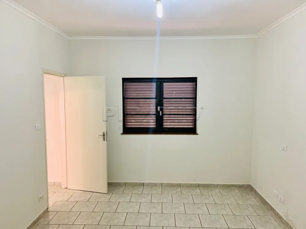 Alugar Comercial / Casa em Ribeir&atilde;o Preto R$ 5.000,00 - Foto 16