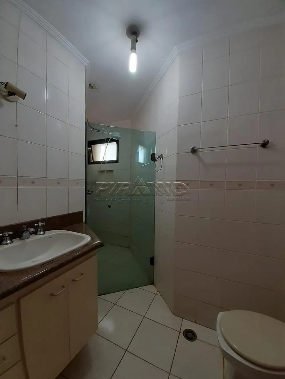 Alugar Apartamento / Padr&atilde;o em Ribeir&atilde;o Preto R$ 2.200,00 - Foto 14