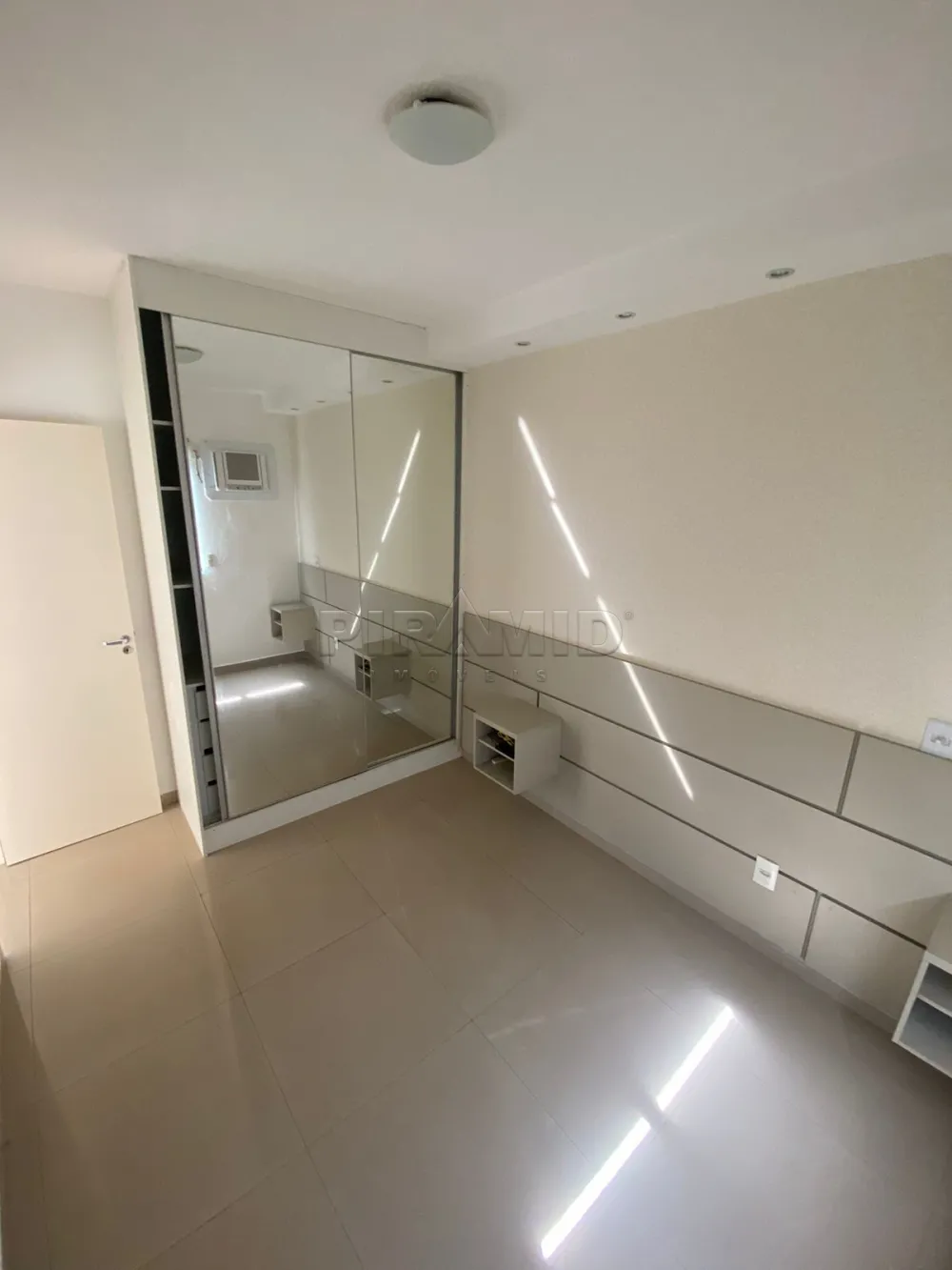 Alugar Apartamento / Padr&atilde;o em Ribeir&atilde;o Preto R$ 1.500,00 - Foto 7