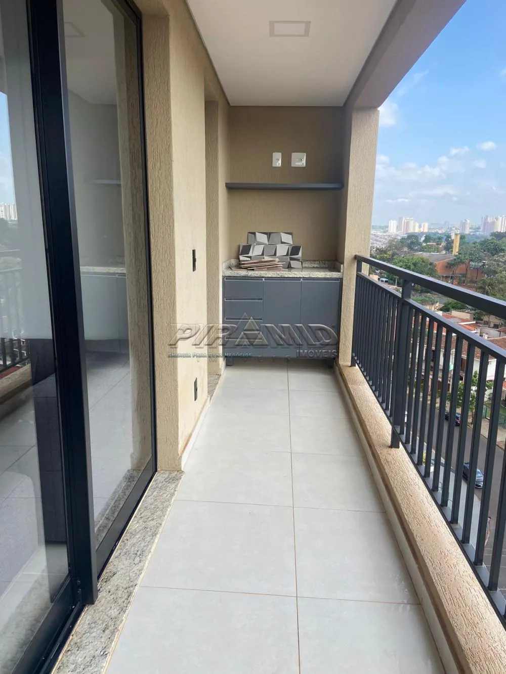 Alugar Apartamento / Padr&atilde;o em Ribeir&atilde;o Preto R$ 2.500,00 - Foto 3