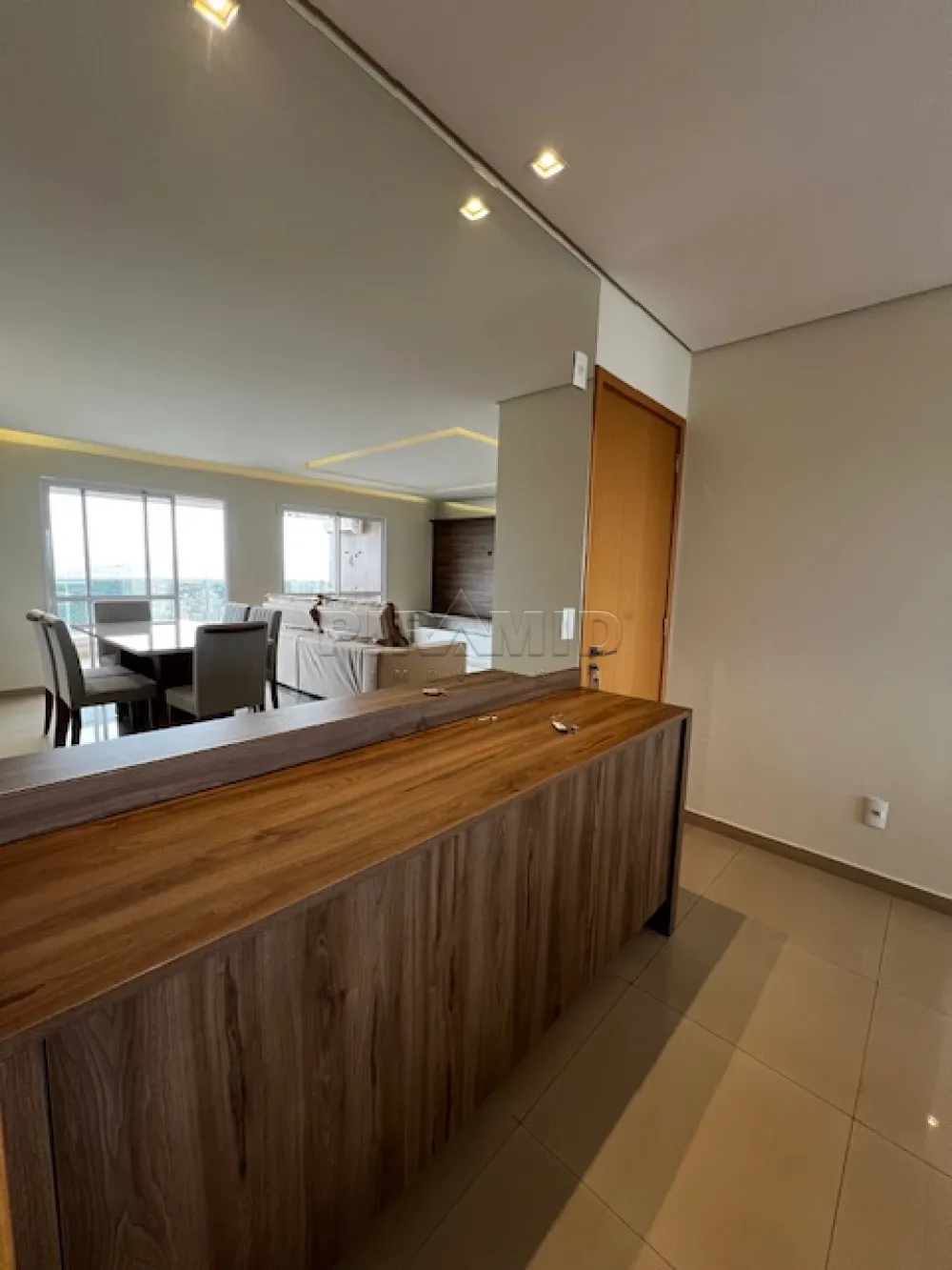 Alugar Apartamento / Padr&atilde;o em Ribeir&atilde;o Preto R$ 6.600,00 - Foto 5