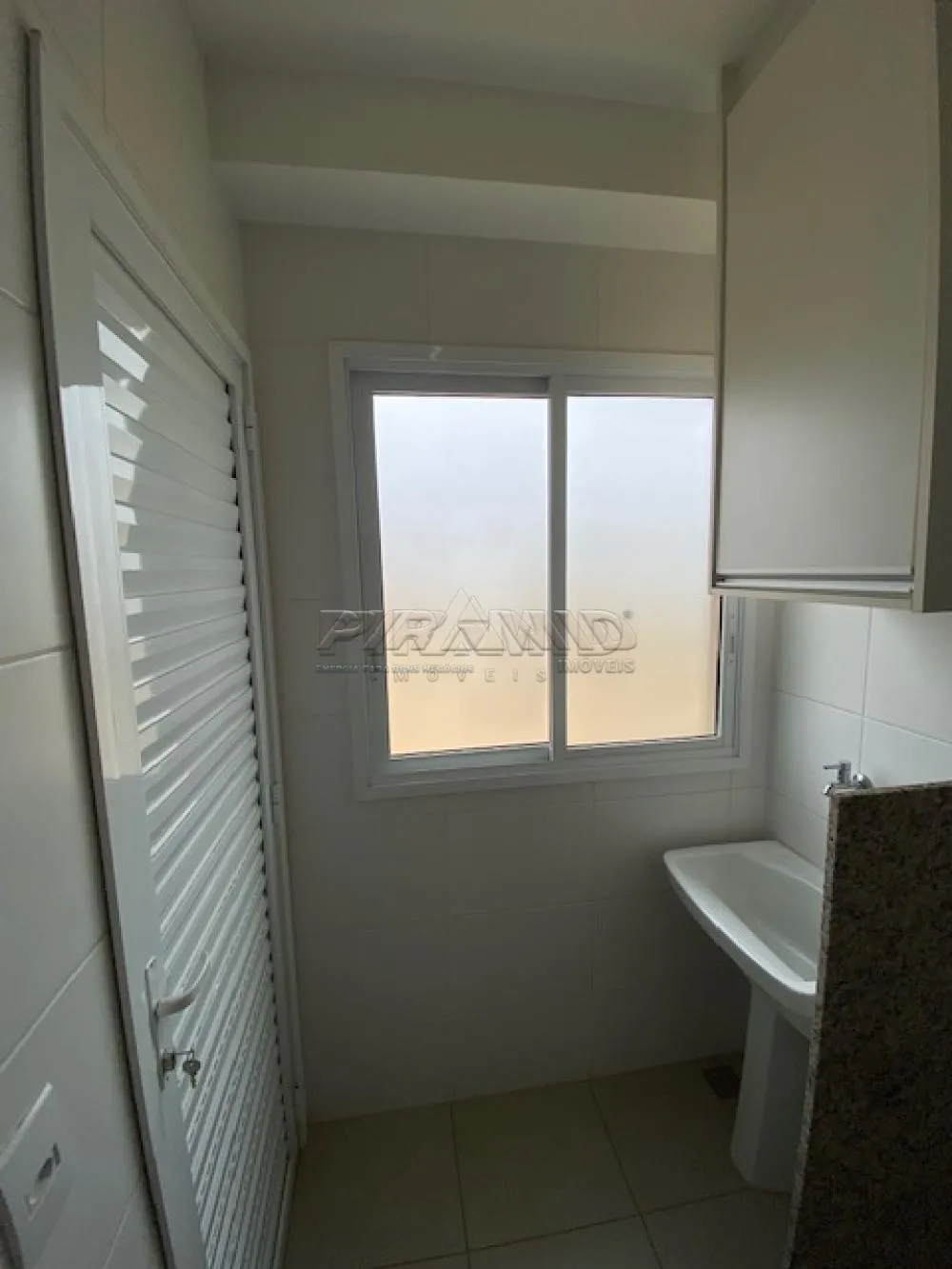 Alugar Apartamento / Padr&atilde;o em Ribeir&atilde;o Preto R$ 2.200,00 - Foto 11