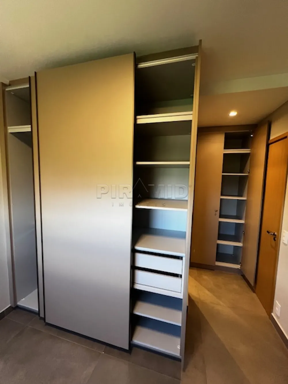 Alugar Apartamento / Padr&atilde;o em Ribeir&atilde;o Preto R$ 5.500,00 - Foto 11