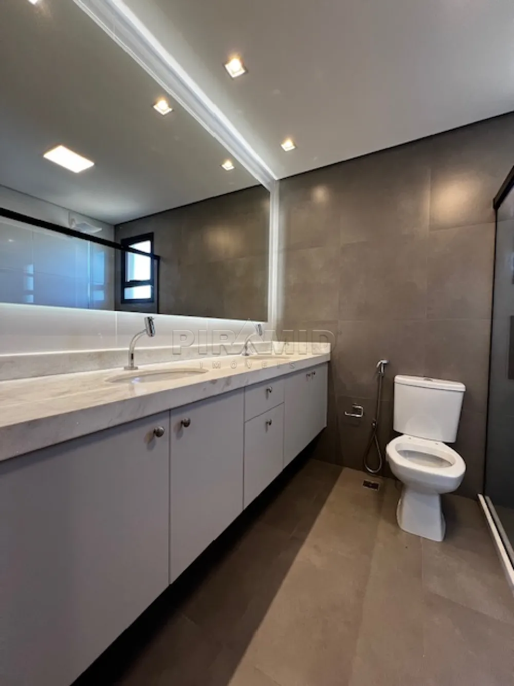 Alugar Apartamento / Padr&atilde;o em Ribeir&atilde;o Preto R$ 5.500,00 - Foto 18