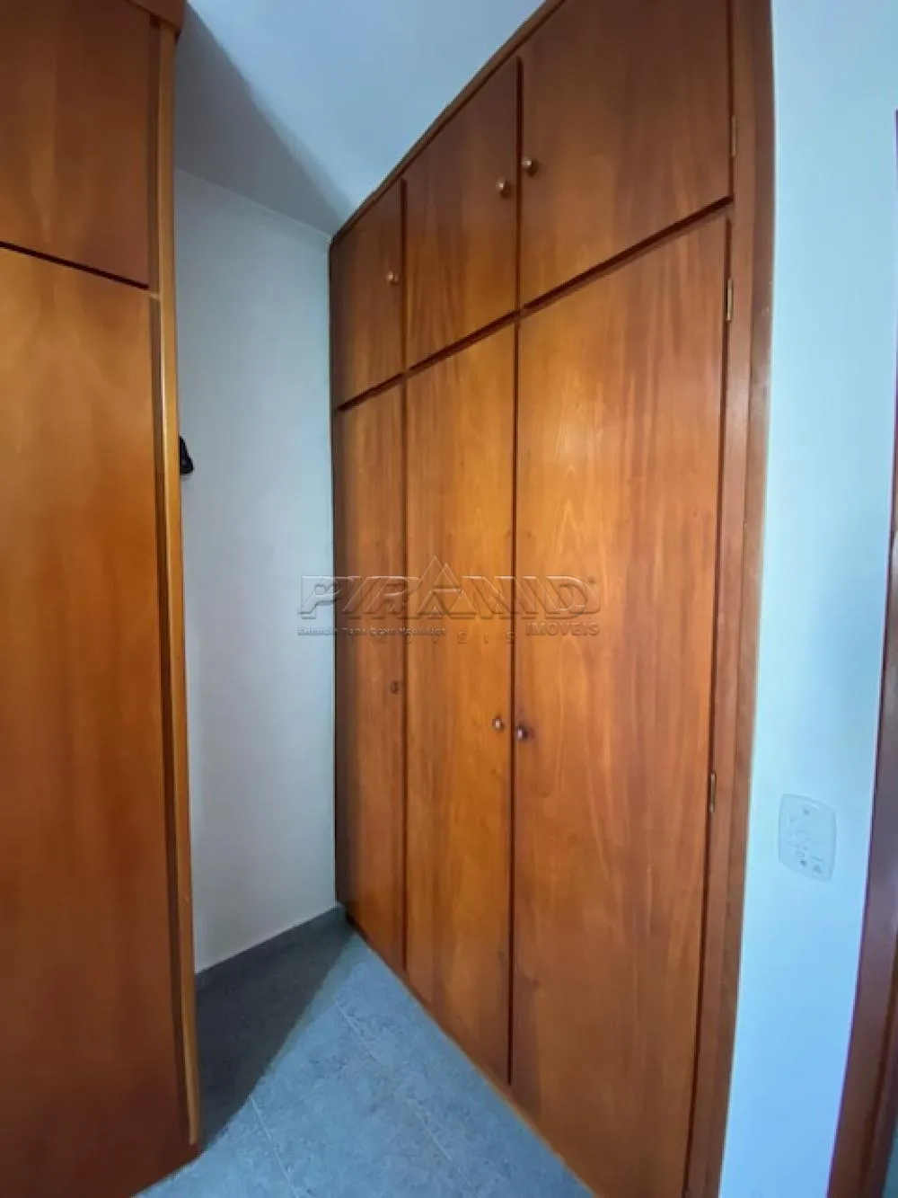 Alugar Apartamento / Padr&atilde;o em Ribeir&atilde;o Preto R$ 1.600,00 - Foto 19