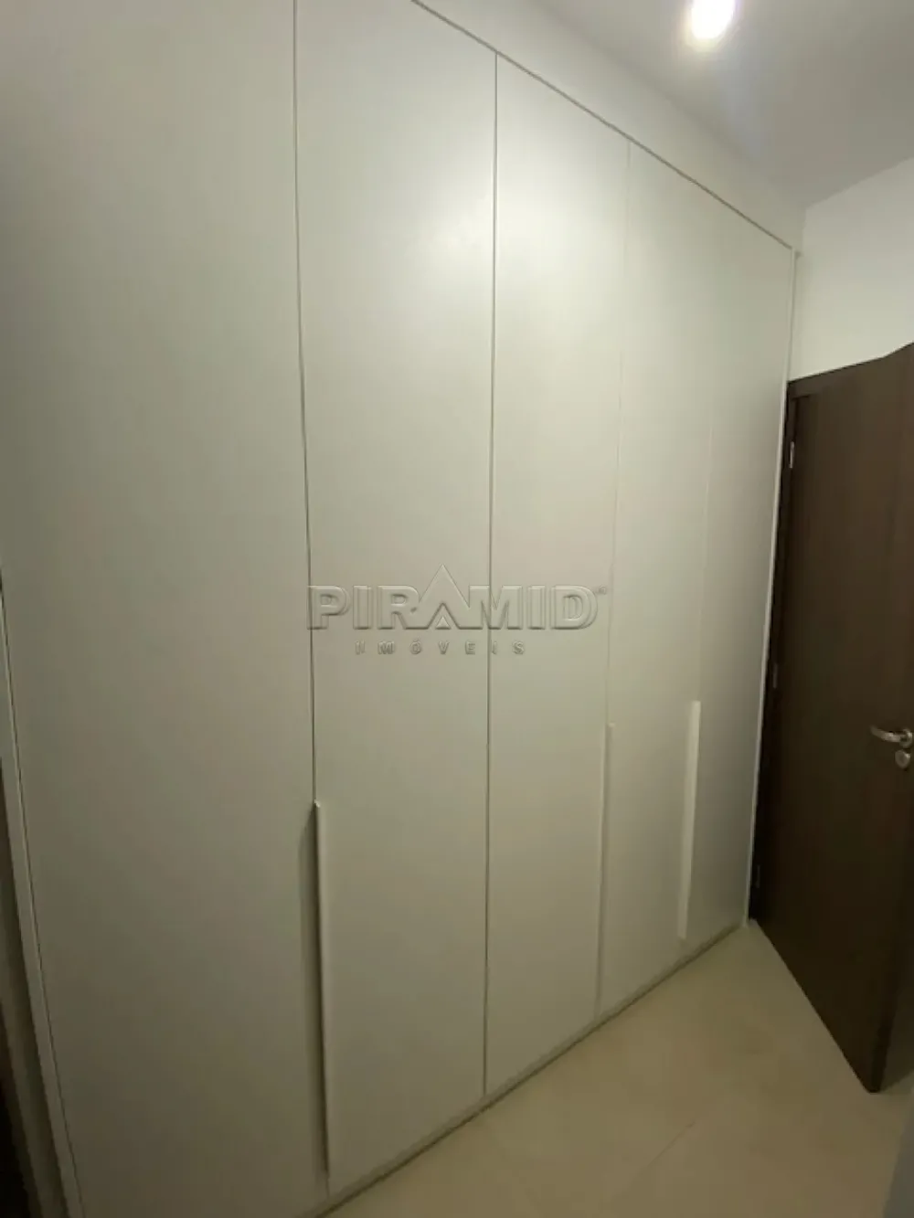 Alugar Apartamento / Padr&atilde;o em Ribeir&atilde;o Preto R$ 10.000,00 - Foto 12