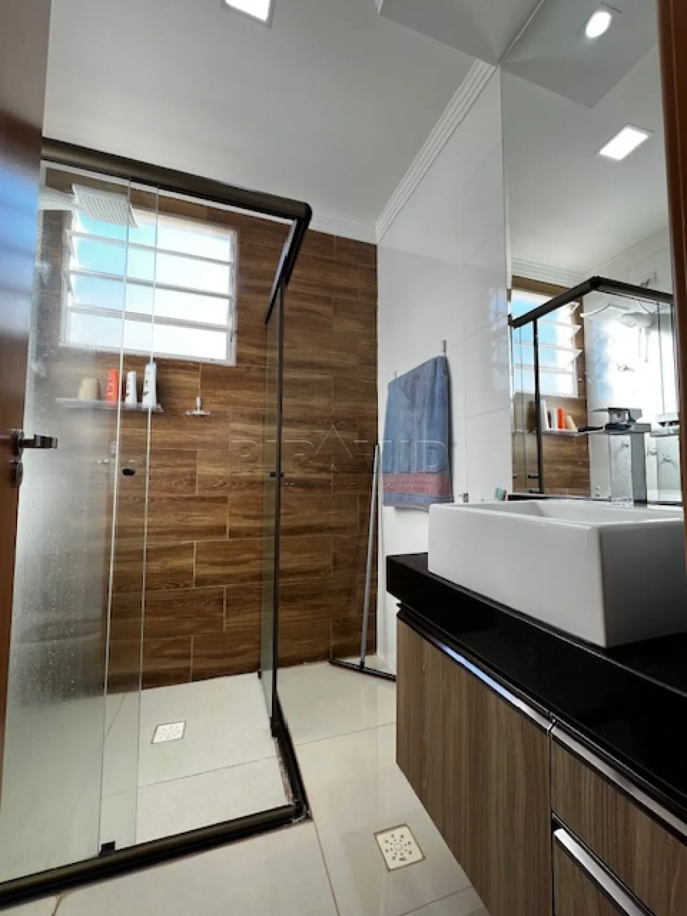 Alugar Apartamento / Padr&atilde;o em Ribeir&atilde;o Preto R$ 1.570,00 - Foto 7