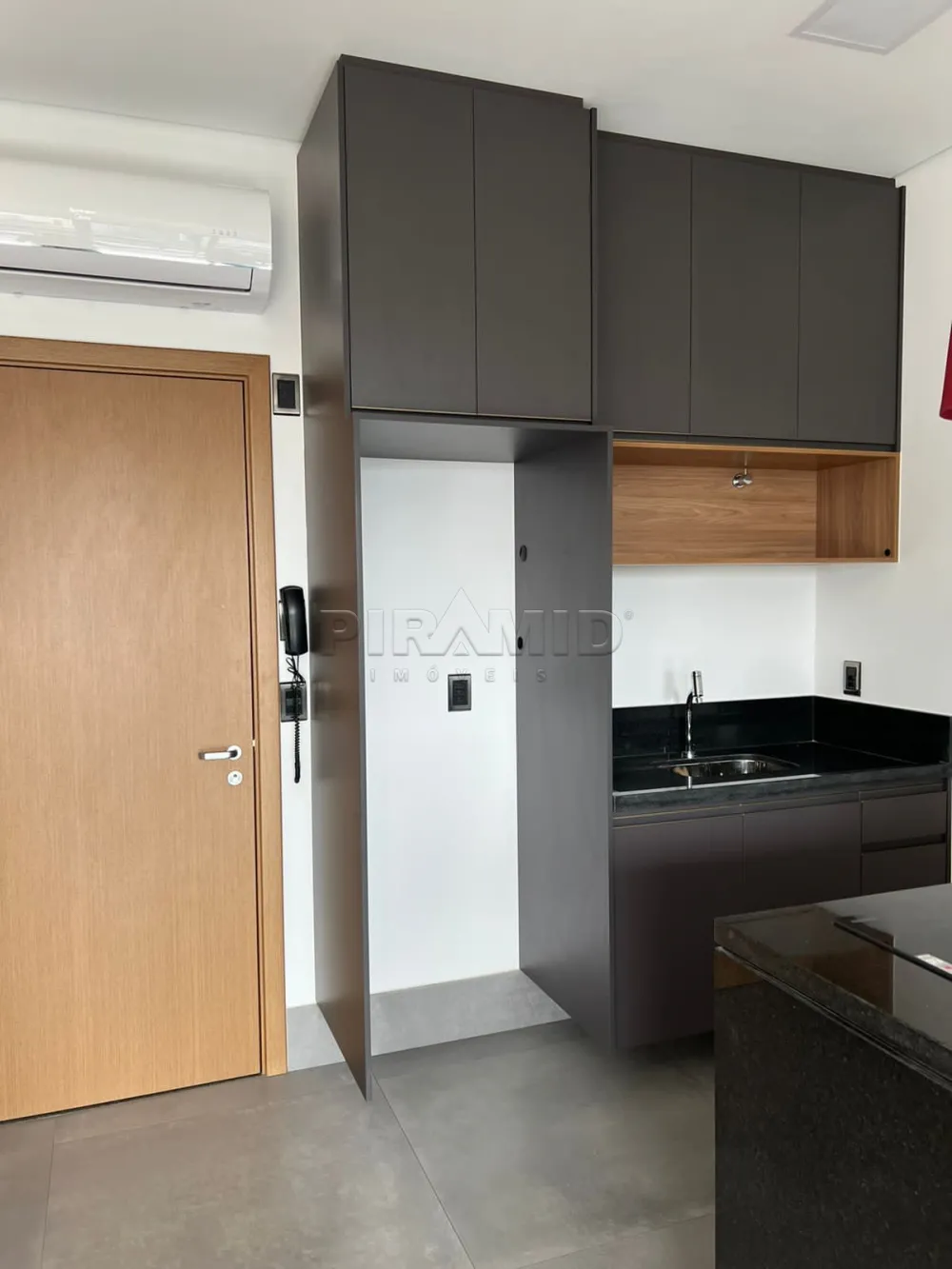 Alugar Apartamento / Padr&atilde;o em Ribeir&atilde;o Preto R$ 3.000,00 - Foto 14