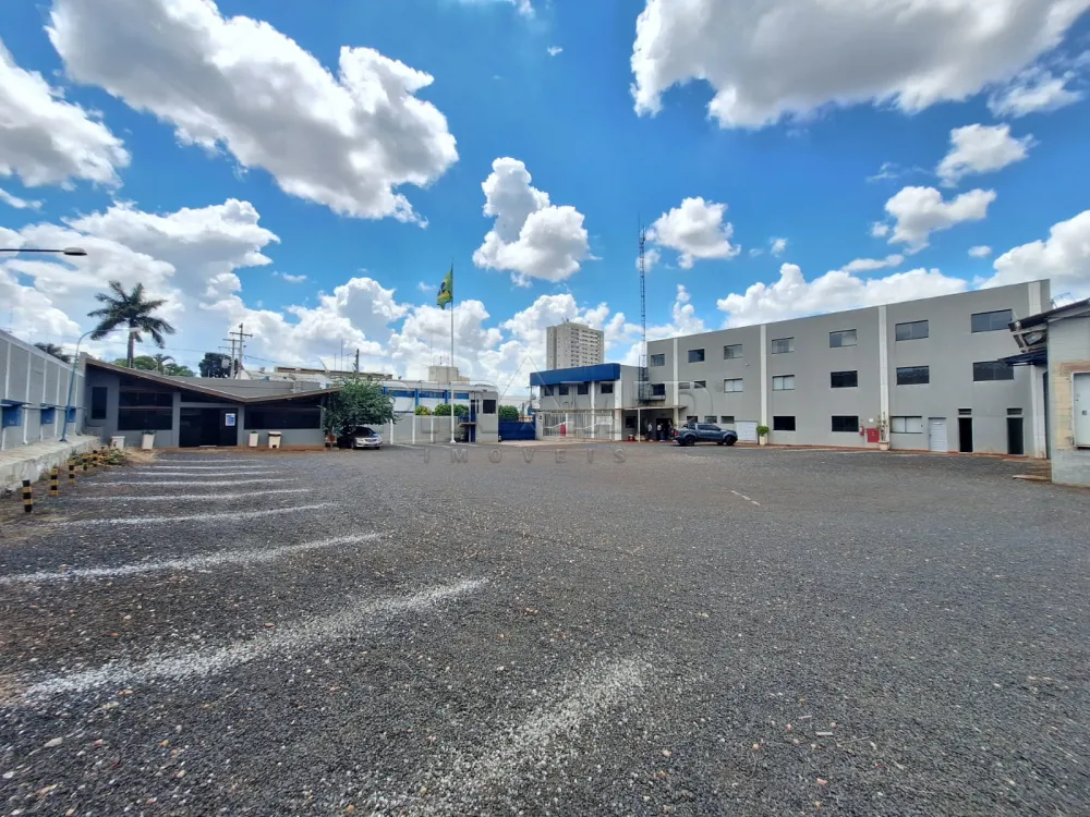 Alugar Comercial / Galp&atilde;o  Barrac&atilde;o em Ribeir&atilde;o Preto R$ 50.000,00 - Foto 10