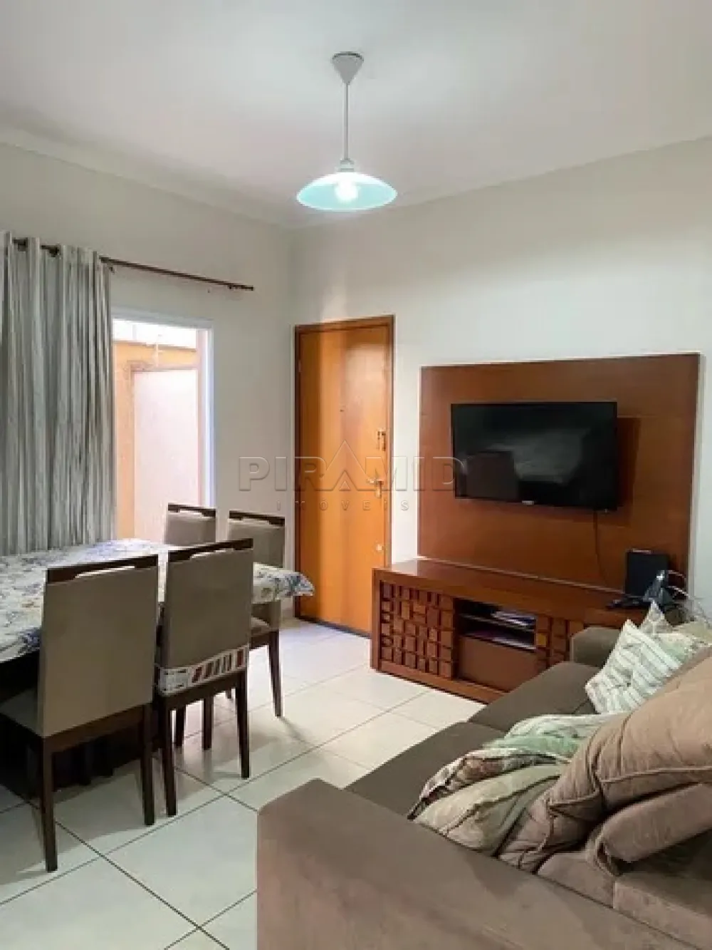 Comprar Apartamento / Padr&atilde;o em Ribeir&atilde;o Preto R$ 385.000,00 - Foto 1