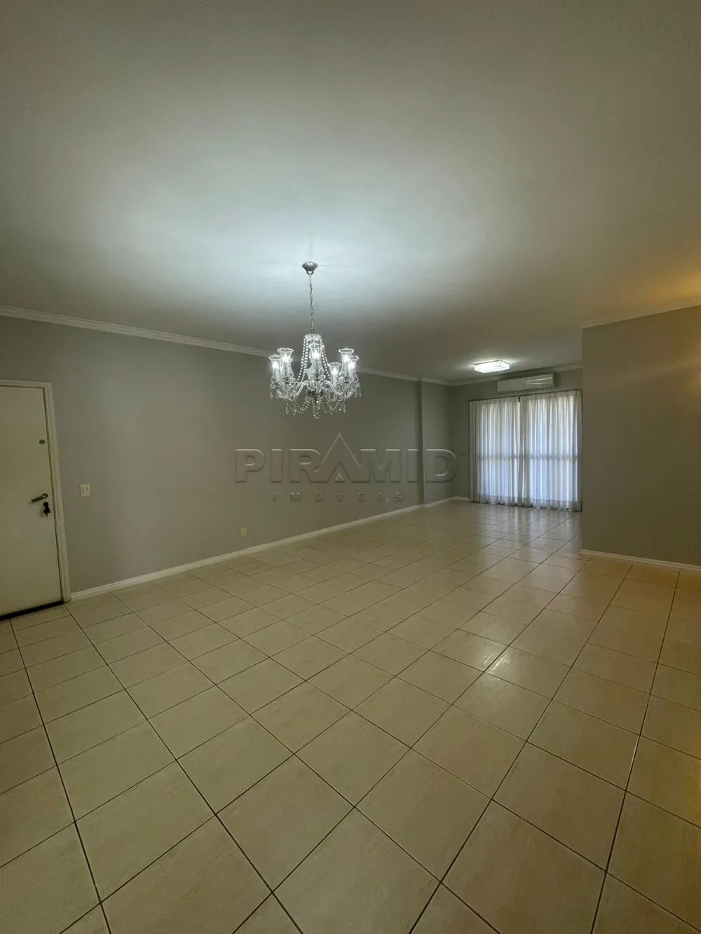 Alugar Apartamento / Padr&atilde;o em Ribeir&atilde;o Preto R$ 1.800,00 - Foto 4