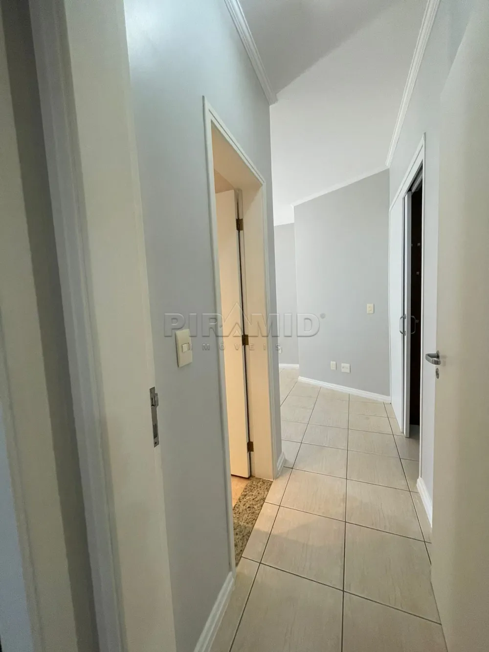 Alugar Apartamento / Padr&atilde;o em Ribeir&atilde;o Preto R$ 1.800,00 - Foto 24