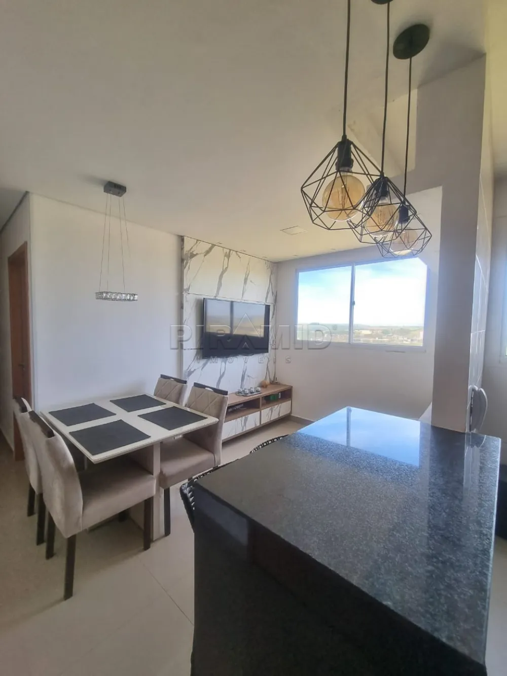 Comprar Apartamento / Padr&atilde;o em Ribeir&atilde;o Preto R$ 380.000,00 - Foto 2
