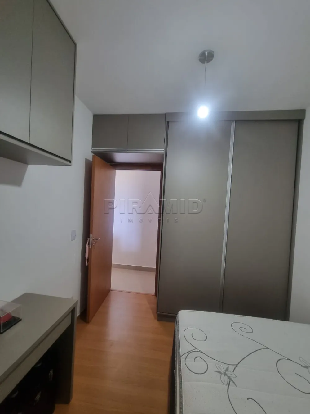 Comprar Apartamento / Padr&atilde;o em Ribeir&atilde;o Preto R$ 380.000,00 - Foto 12