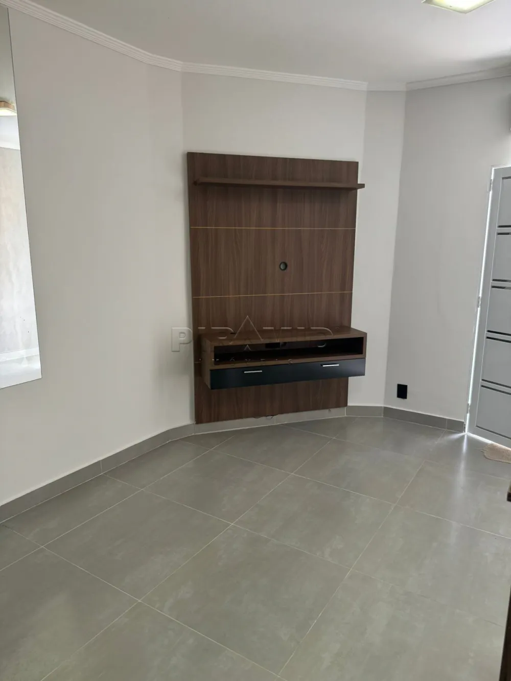 Alugar Apartamento / Padr&atilde;o em Ribeir&atilde;o Preto R$ 1.300,00 - Foto 1