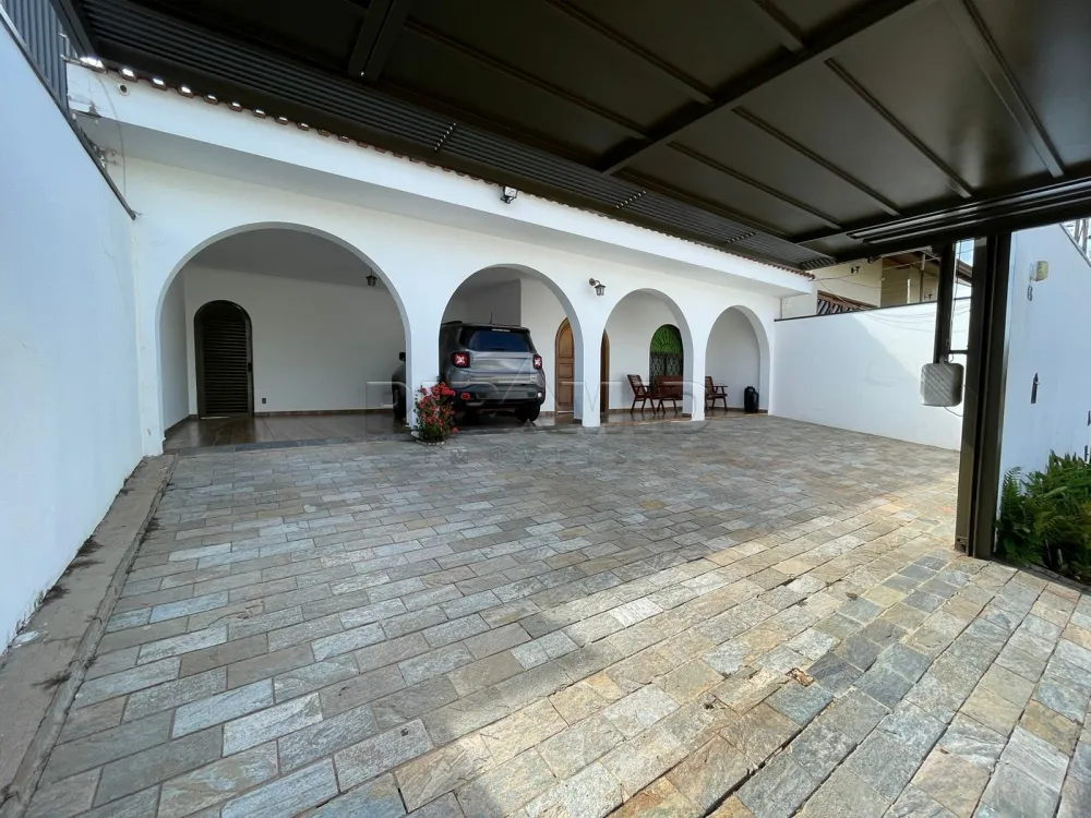 Alugar Casa / Padr&atilde;o em Ribeir&atilde;o Preto R$ 6.000,00 - Foto 1