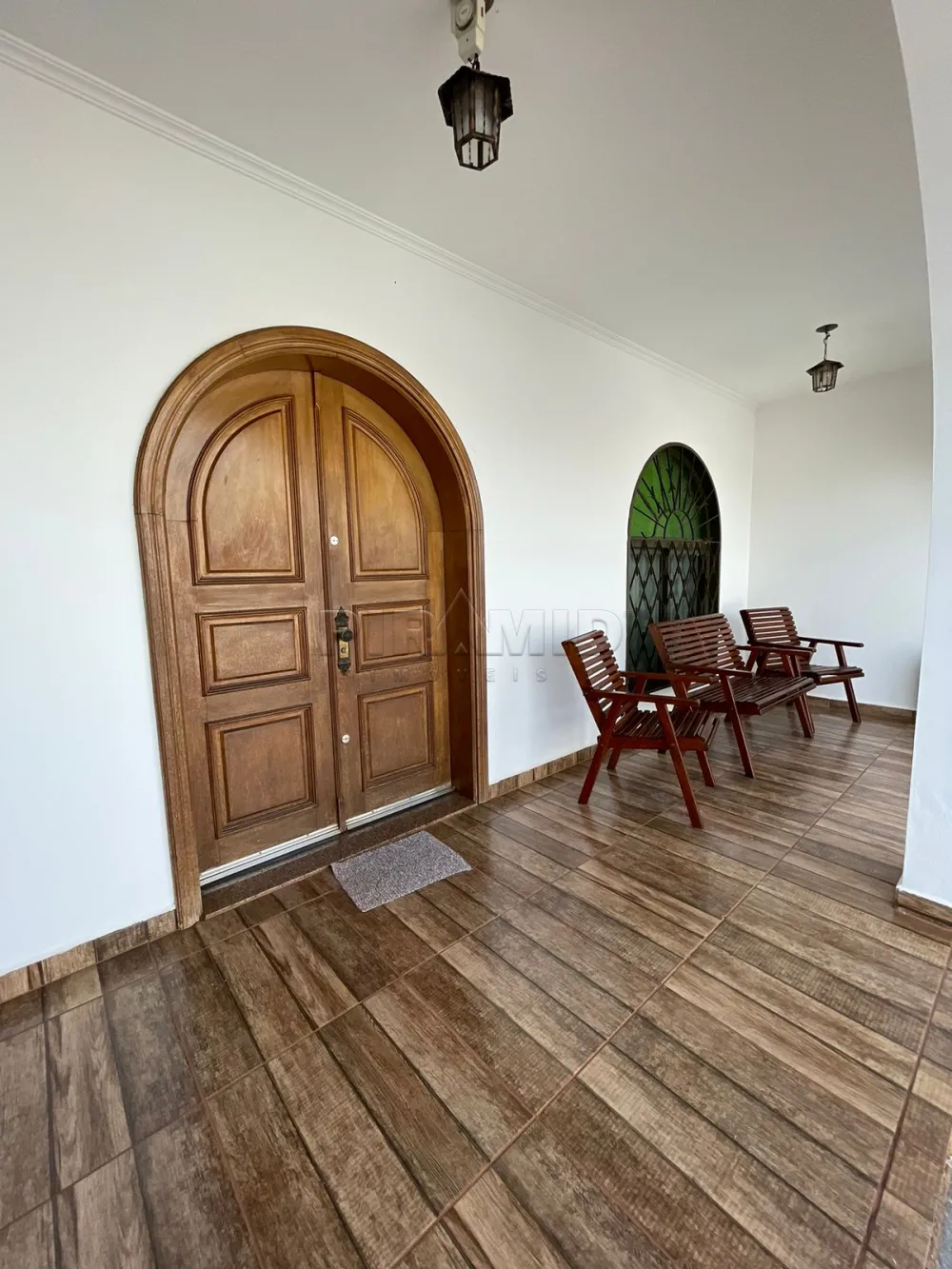 Alugar Casa / Padr&atilde;o em Ribeir&atilde;o Preto R$ 6.000,00 - Foto 4