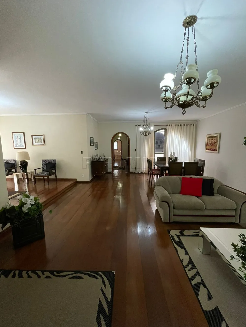 Alugar Casa / Padr&atilde;o em Ribeir&atilde;o Preto R$ 6.000,00 - Foto 6