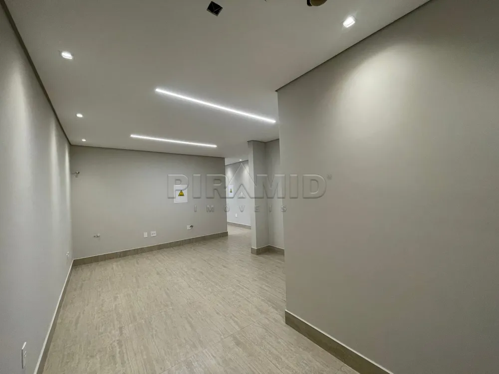 Alugar Comercial / Sal&atilde;o em Ribeir&atilde;o Preto R$ 3.700,00 - Foto 29