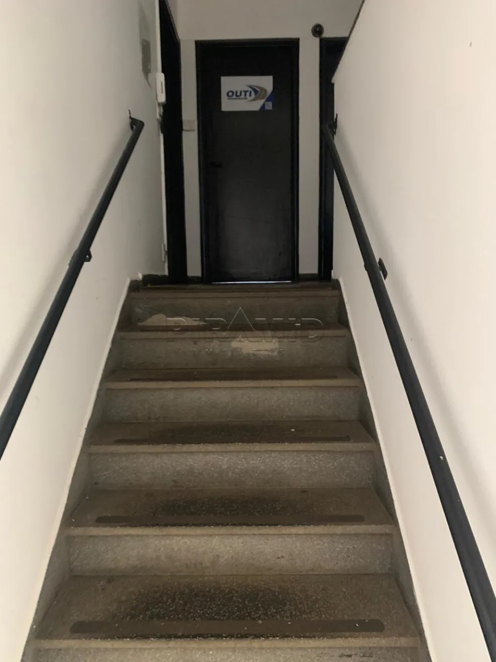 Alugar Comercial / Pr&eacute;dio em Ribeir&atilde;o Preto R$ 700,00 - Foto 2