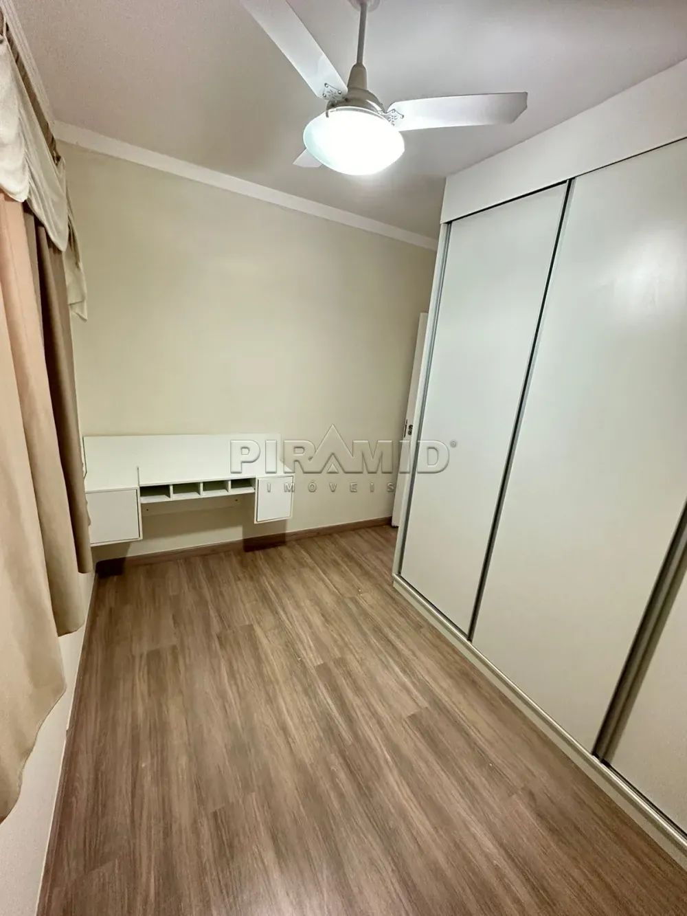 Alugar Apartamento / Padr&atilde;o em Ribeir&atilde;o Preto R$ 1.500,00 - Foto 13