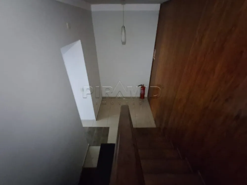 Alugar Casa / Padr&atilde;o em Ribeir&atilde;o Preto R$ 950,00 - Foto 12