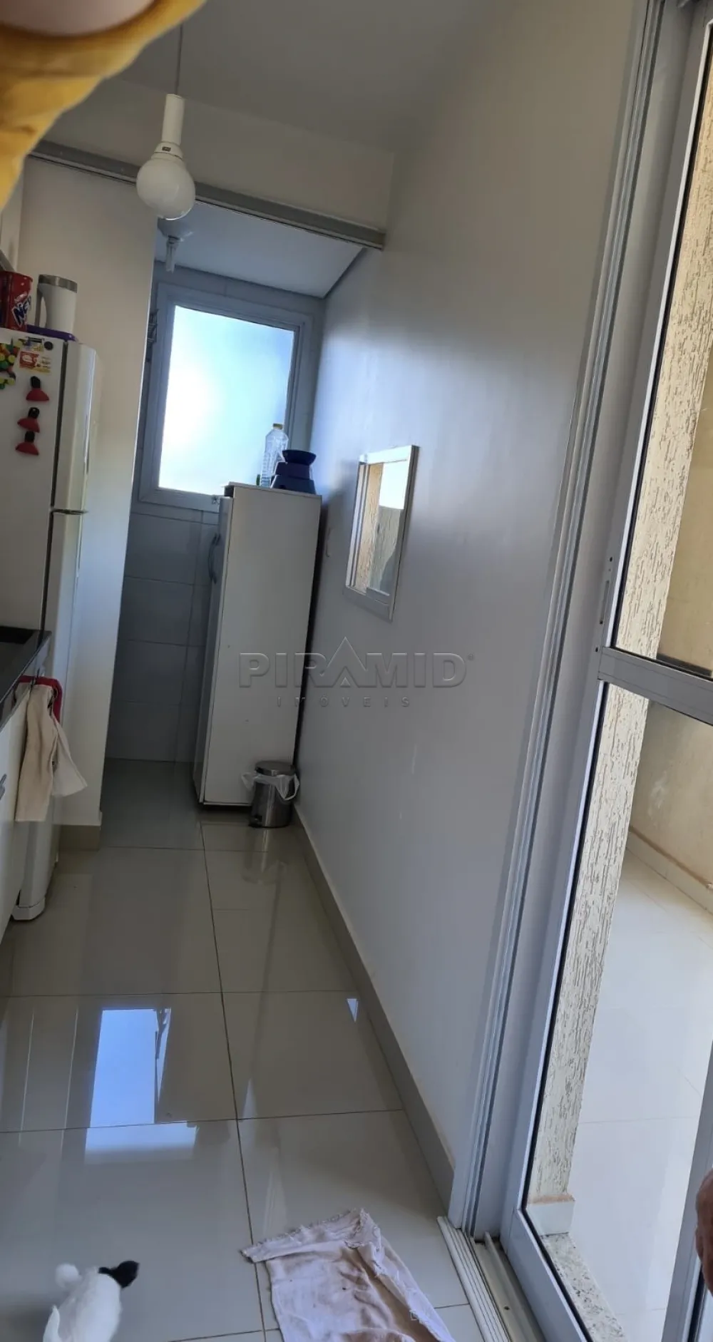 Alugar Apartamento / Padr&atilde;o em Ribeir&atilde;o Preto R$ 1.600,00 - Foto 12