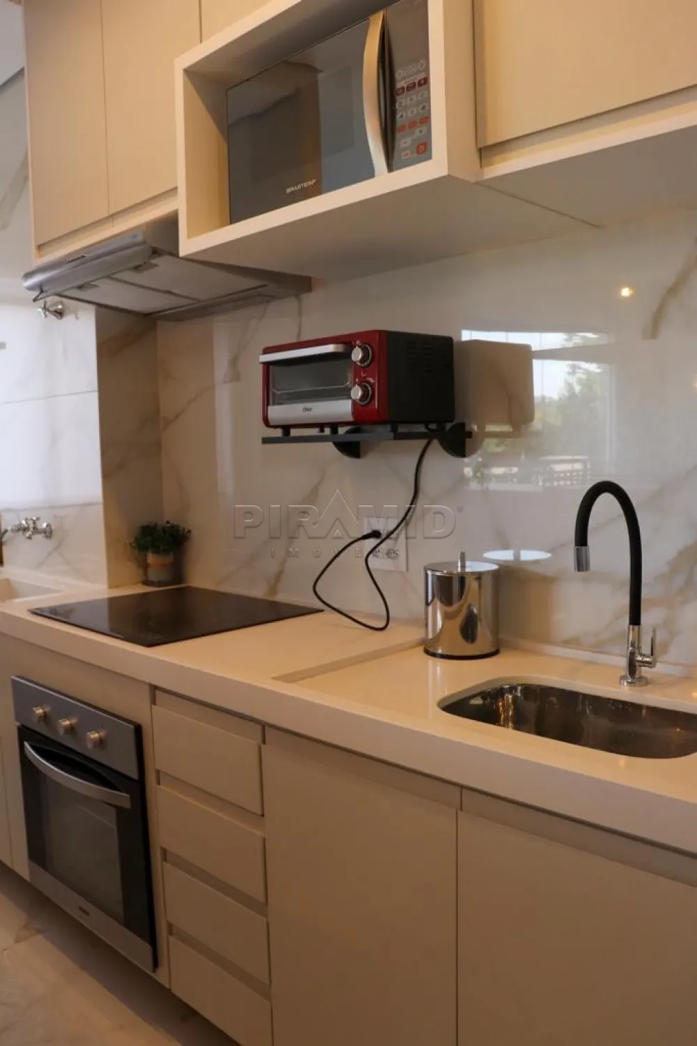 Alugar Apartamento / Padr&atilde;o em Ribeir&atilde;o Preto R$ 4.100,00 - Foto 16