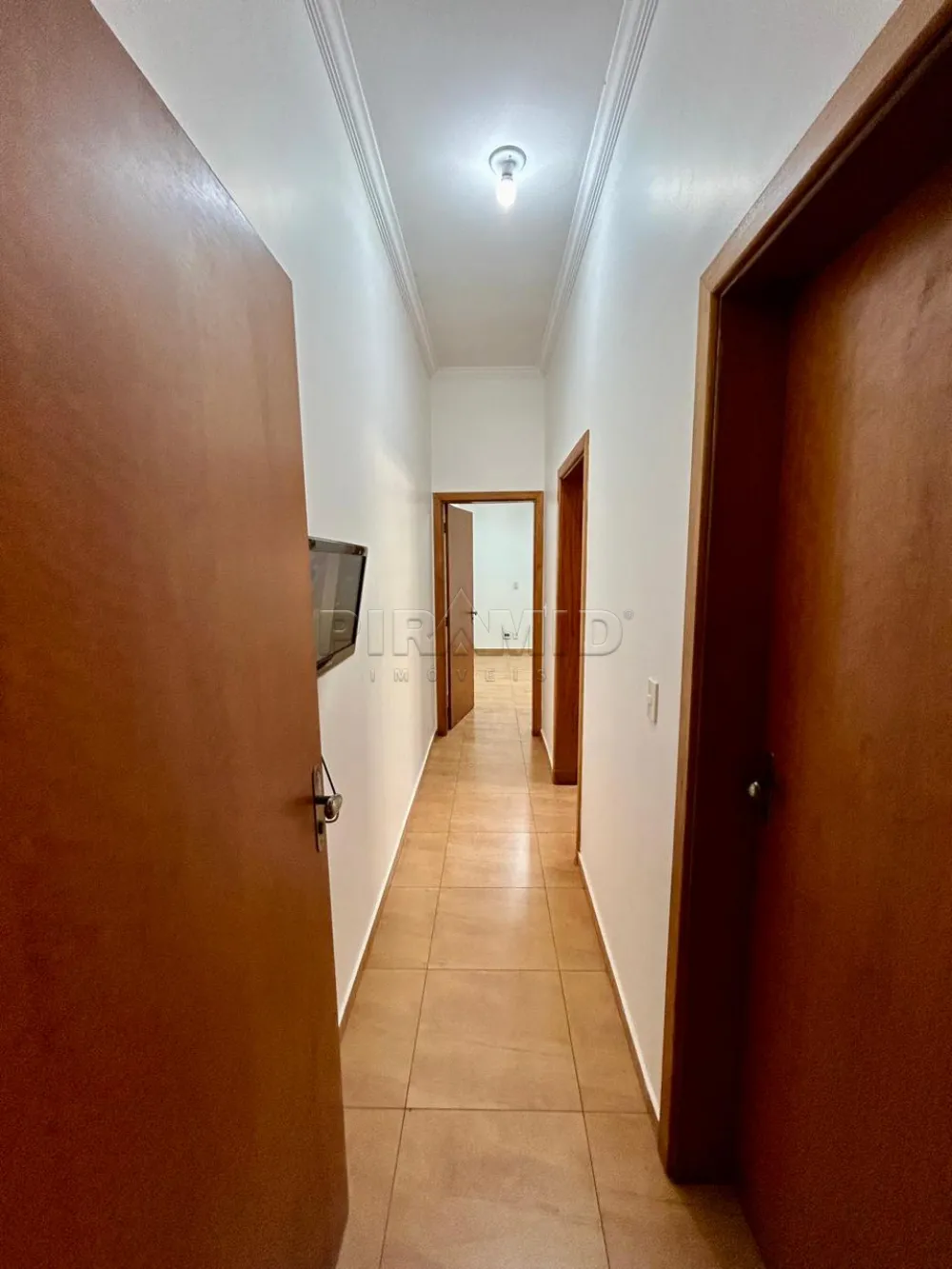 Comprar Casa / Padr&atilde;o em Ribeir&atilde;o Preto R$ 1.080.000,00 - Foto 23