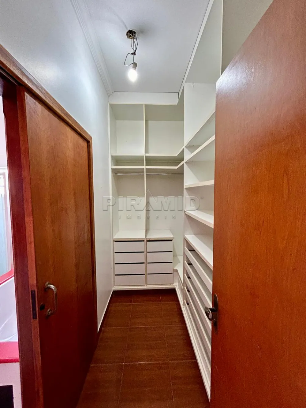 Comprar Casa / Padr&atilde;o em Ribeir&atilde;o Preto R$ 1.080.000,00 - Foto 42