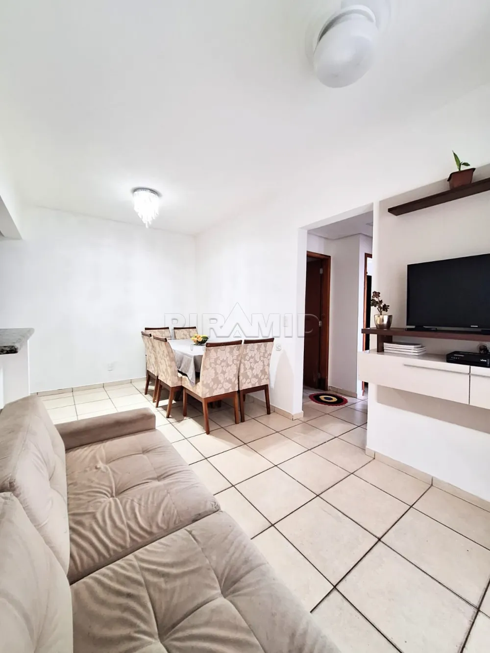Comprar Apartamento / Padr&atilde;o em Ribeir&atilde;o Preto R$ 239.900,00 - Foto 2