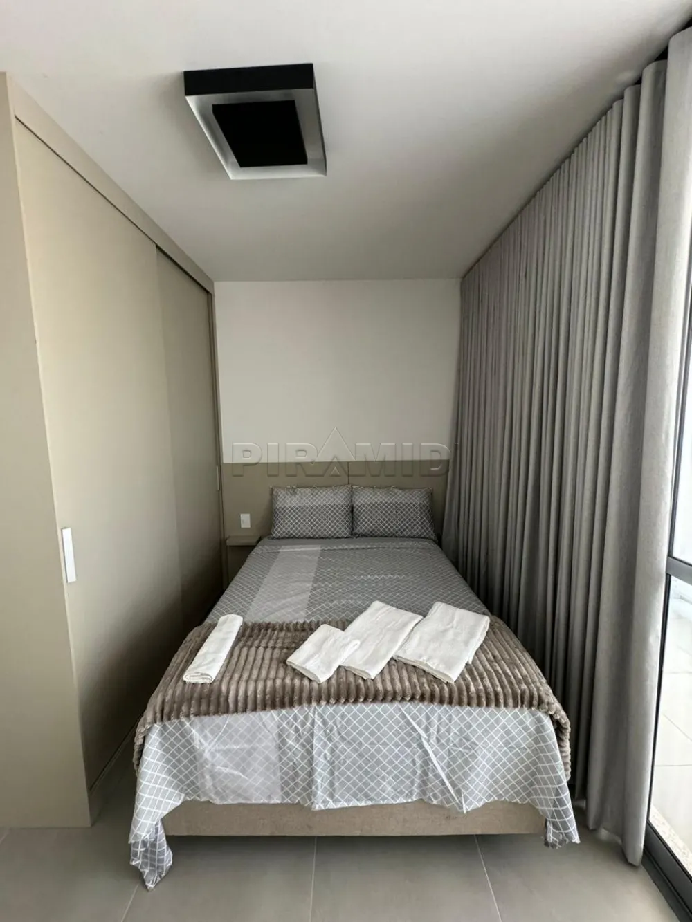 Alugar Apartamento / Padr&atilde;o em Ribeir&atilde;o Preto R$ 2.950,00 - Foto 5