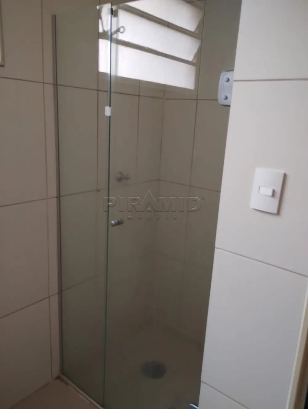 Alugar Apartamento / Padr&atilde;o em Ribeir&atilde;o Preto R$ 1.500,00 - Foto 10