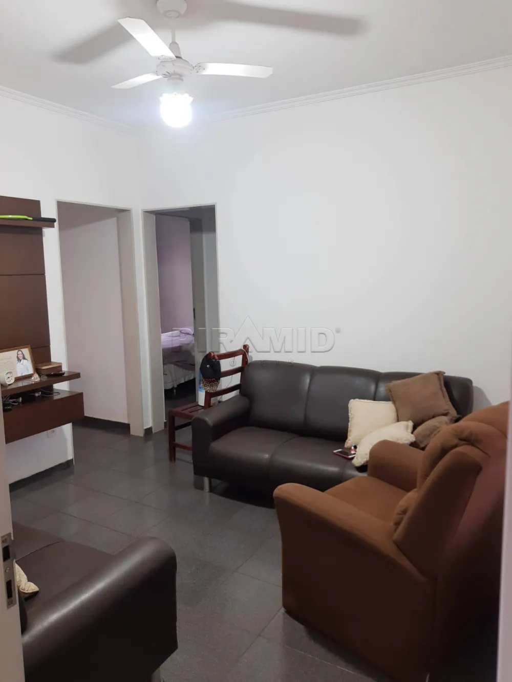 Comprar Casa / Padr&atilde;o em Ribeir&atilde;o Preto R$ 350.000,00 - Foto 3