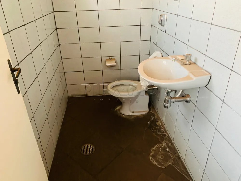Alugar Comercial / Casa em Ribeir&atilde;o Preto R$ 1.200,00 - Foto 8