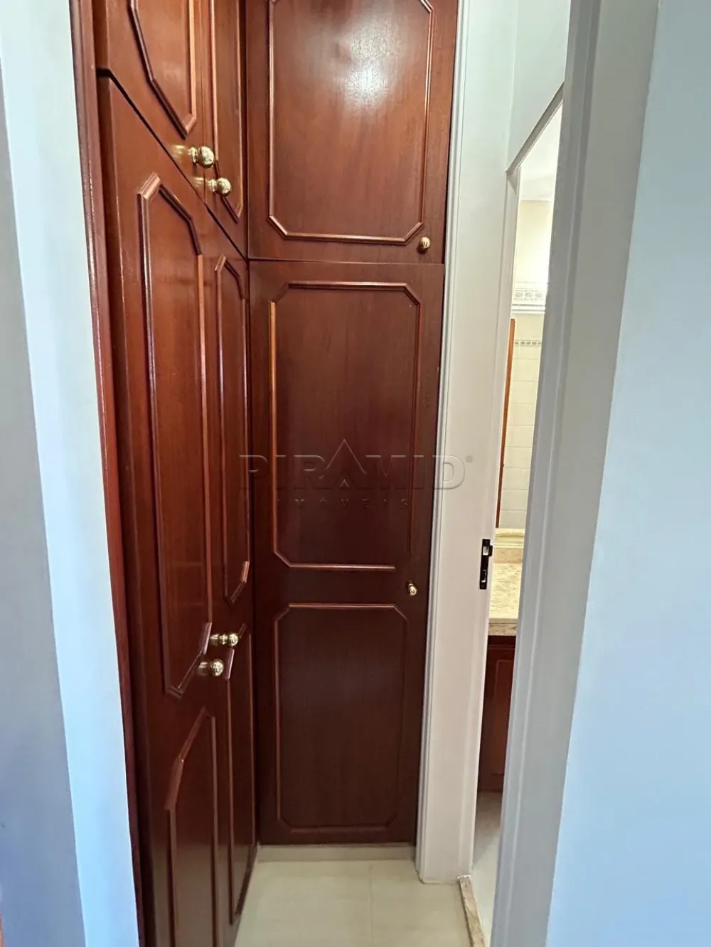 Alugar Apartamento / Padr&atilde;o em Ribeir&atilde;o Preto R$ 1.500,00 - Foto 19