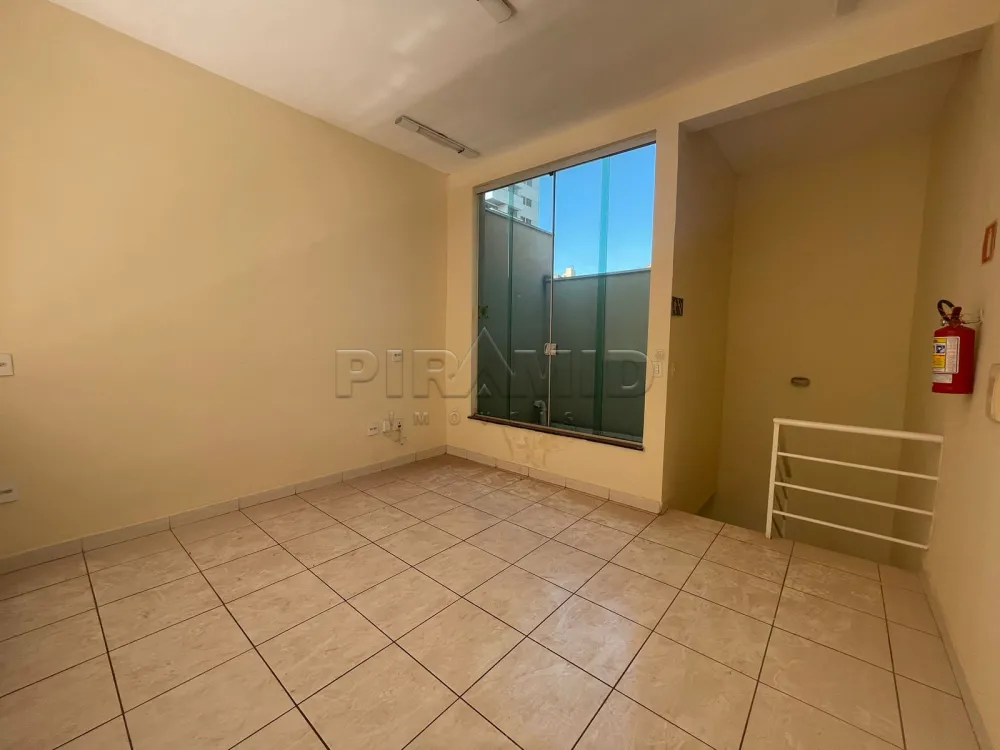 Alugar Comercial / Sal&atilde;o em Ribeir&atilde;o Preto R$ 2.700,00 - Foto 16