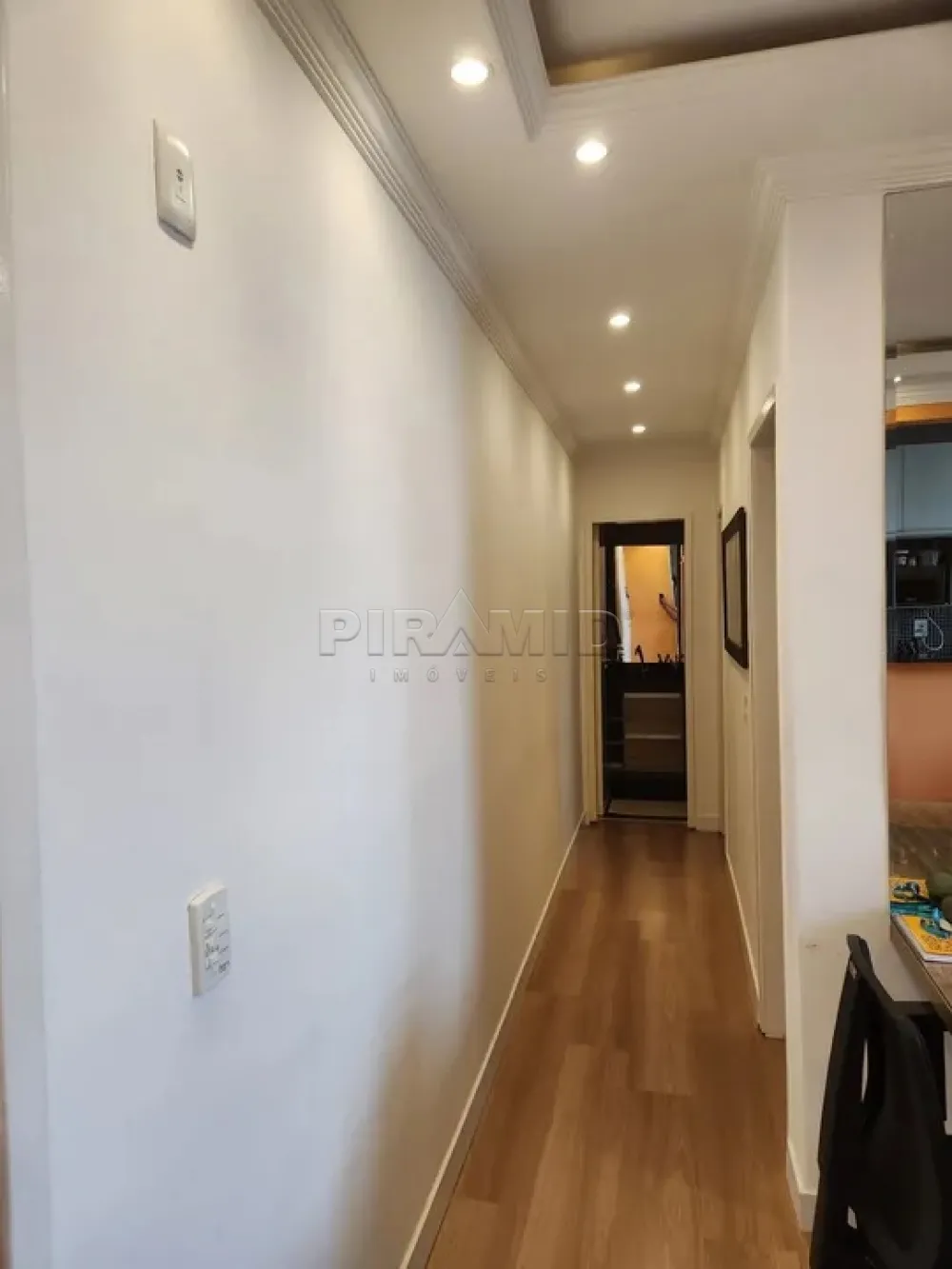 Comprar Apartamento / Padr&atilde;o em Ribeir&atilde;o Preto R$ 250.000,00 - Foto 4