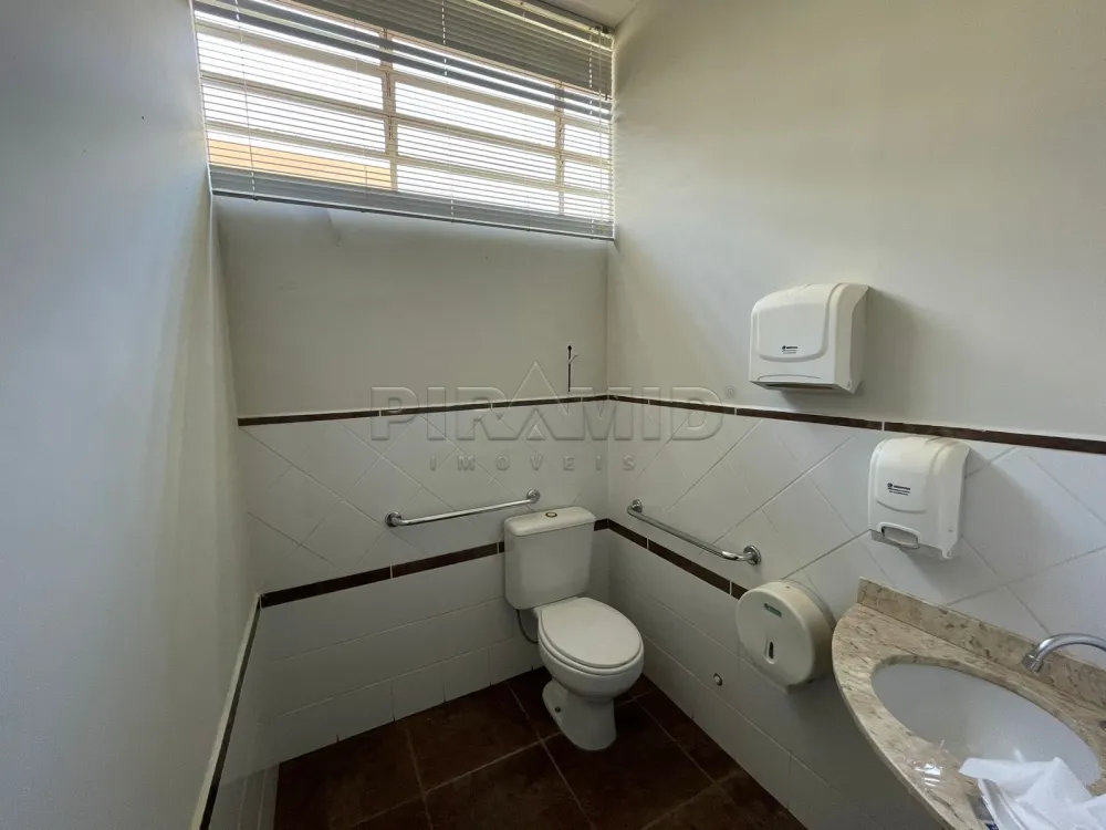 Alugar Casa / Padr&atilde;o em Ribeir&atilde;o Preto R$ 6.300,00 - Foto 4